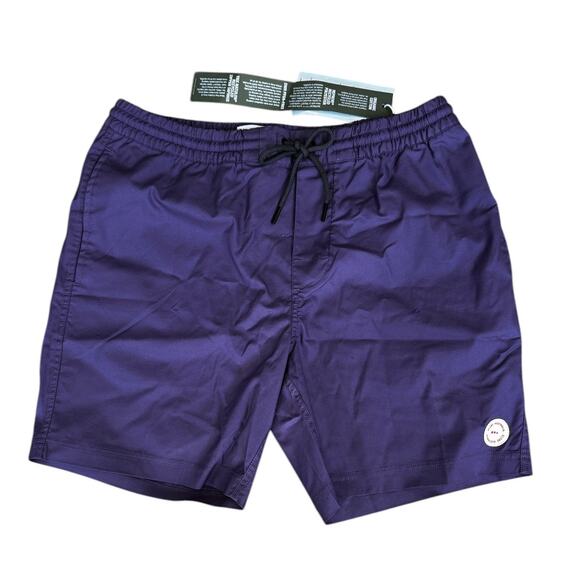 GLOBE Brand Shorts Organic Swell Poolside Drawstring NWT‎ Explorers sz Medium - Picture 1 of 5